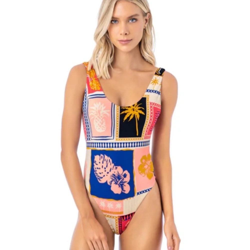 Maaji swimsuit L one piece Paradise Postals Claire reversible stripes new $174